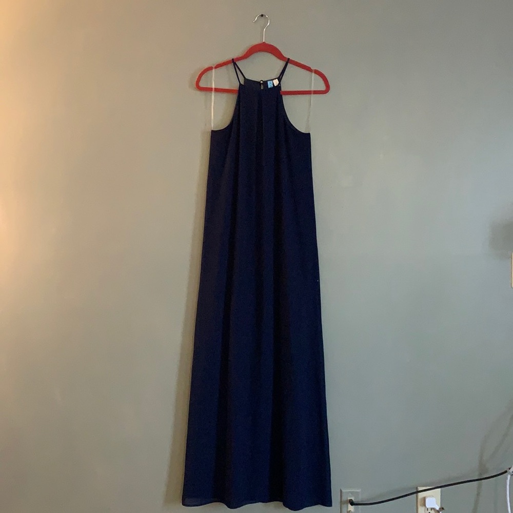 Only worn once to a wedding! In great shape